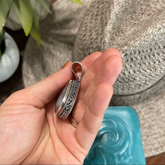 Bloodstone agate 925 sterling silver filigree teardrop pendant gray red neutral - Picture 3 of 5